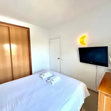 Large Terrace Sea & Mountain Benalbeach * 贝纳尔马德纳