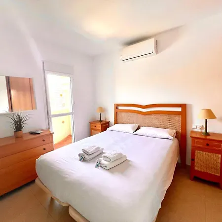 Large Terrace Sea & Mountain Benalbeach Διαμέρισμα *